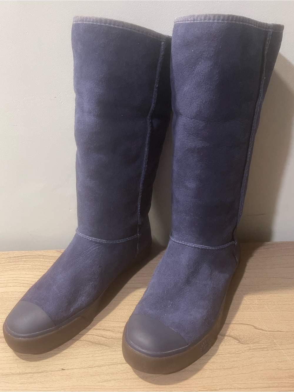 UGG size 6.5 suede woman's boots